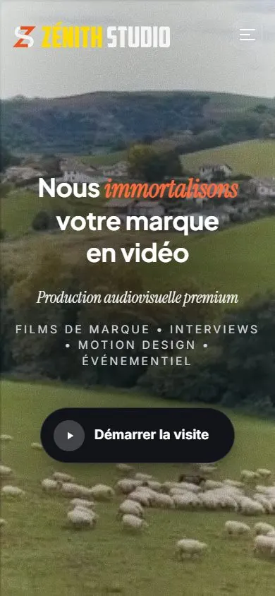 Zénith Studio's new website on a phone